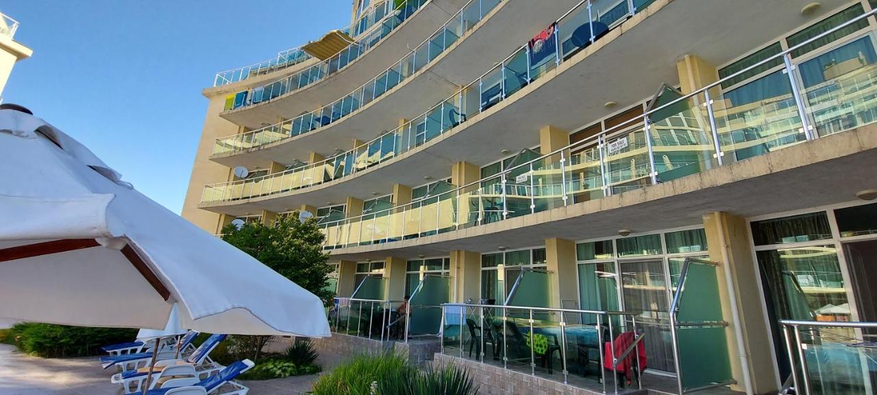 Julia Family Apartments Σάνι Μπιτς Εξωτερικό φωτογραφία