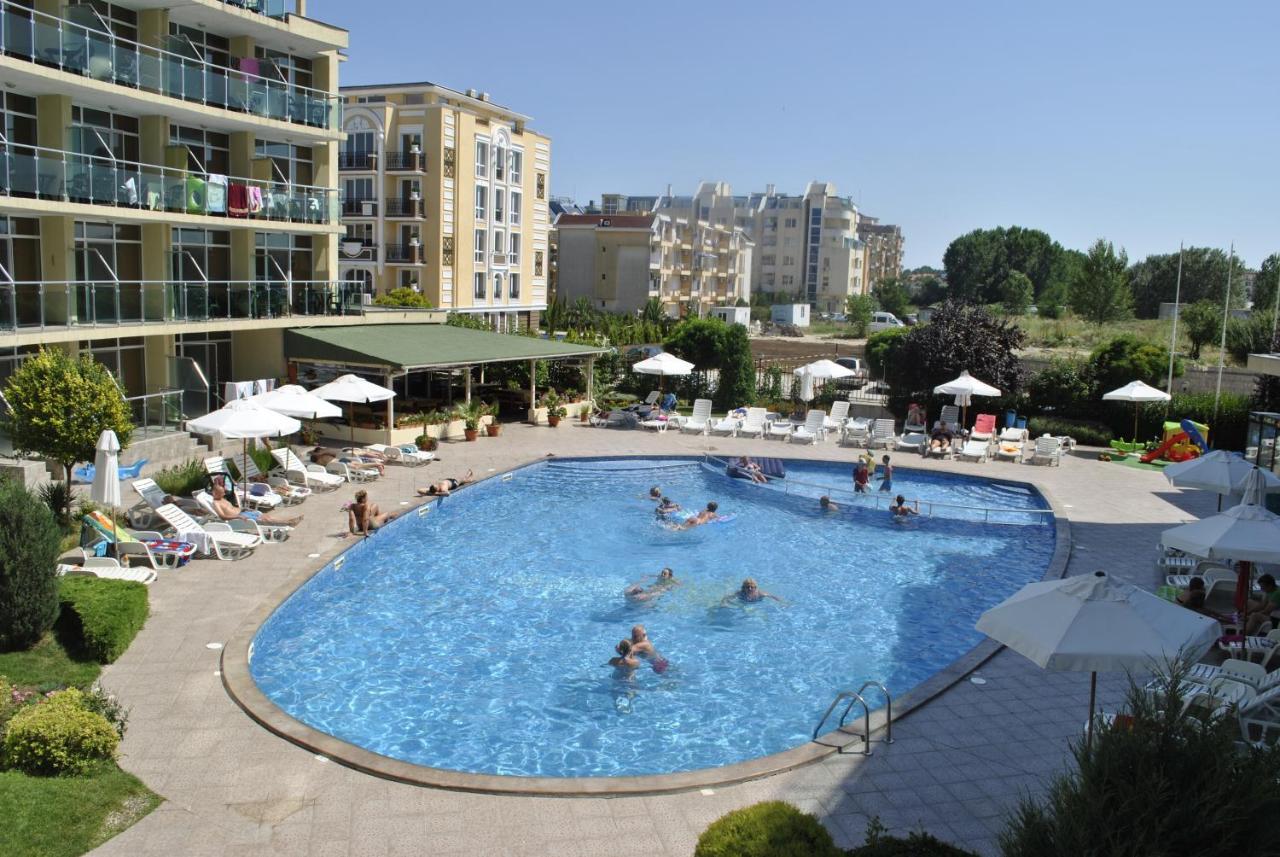 Julia Family Apartments Σάνι Μπιτς Εξωτερικό φωτογραφία