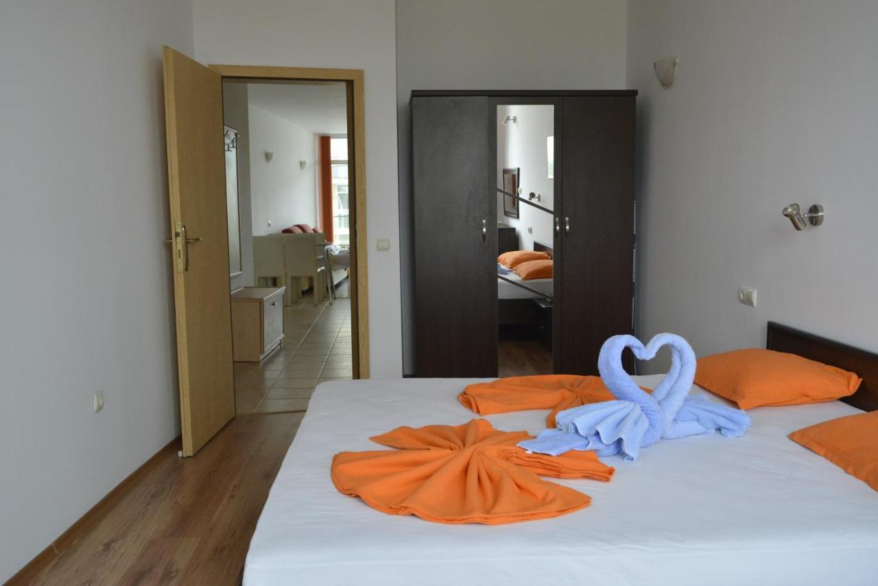 Julia Family Apartments Σάνι Μπιτς Εξωτερικό φωτογραφία